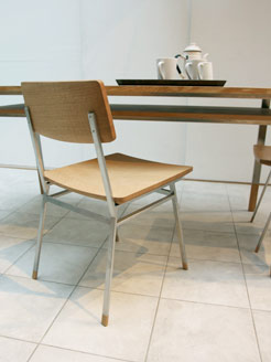 Norito Chair　ノリト・チェアー　ナラ材　Norito Table　ノリト・テーブル　ダイニングテーブル　無垢材　ステンレス